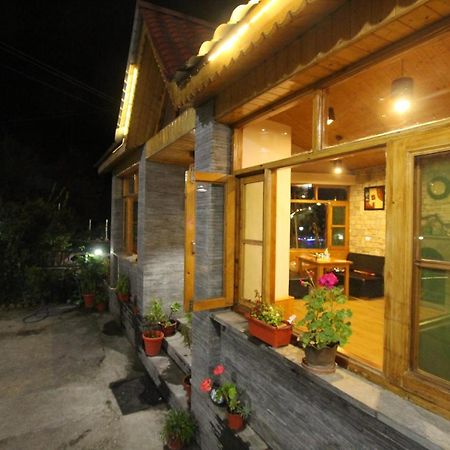 Holiday Hill Mountain View With Balcony McLeod Ganj Exterior photo